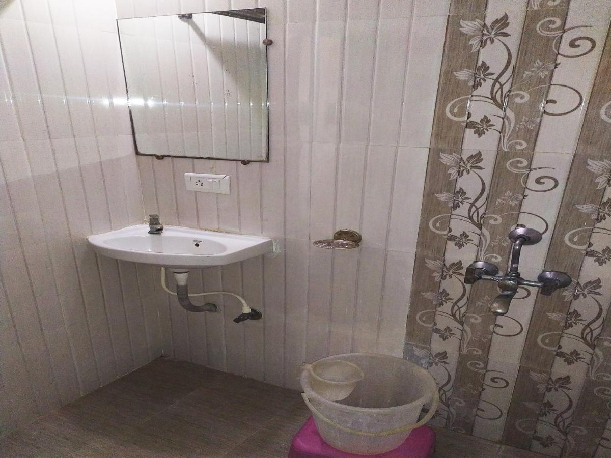 Hotel Wayfare Ширді Екстер'єр фото