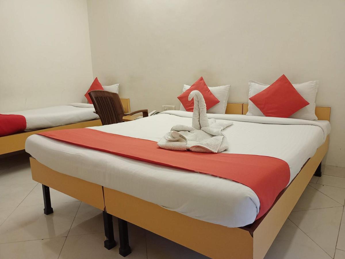 Hotel Wayfare Ширді Екстер'єр фото