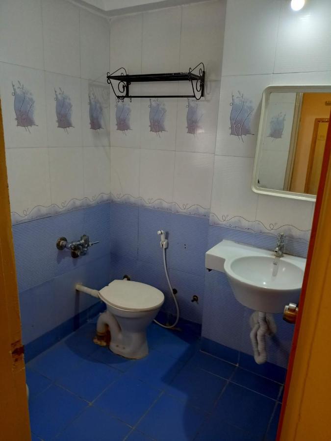 Hotel Wayfare Ширді Екстер'єр фото