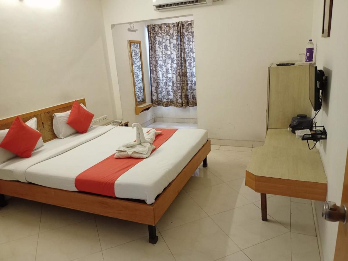 Hotel Wayfare Ширді Екстер'єр фото